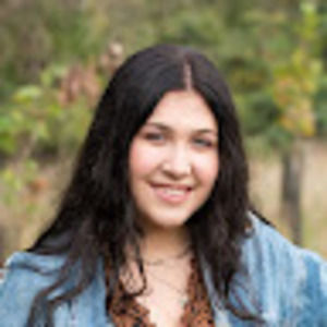 Meet your Posher, Virginia